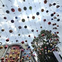 More pretty lanterns