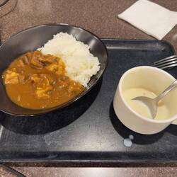 My snack at the Sakura Lounge.