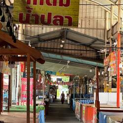 Cycling through closed Sai Noi canalside market
