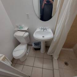 Schön wenn das Knie direkt an der Wand anliegt wenn man drauf sitzt.