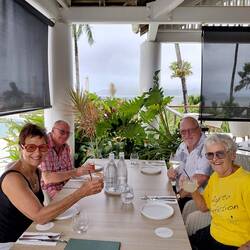 Lunch in Mission Beach to celebrate Truus' 77th birthday