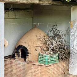 Bread oven