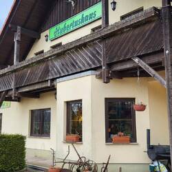 Unsere Unterkunft: das Hubertushaus in Ruhla-Ascherbrück