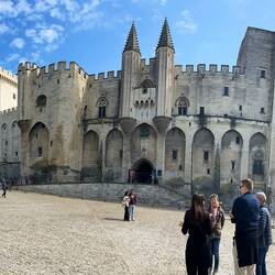 Das Pano verzerrt es leider etwas