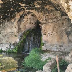 Nymphen Höhle mit Wasserfall