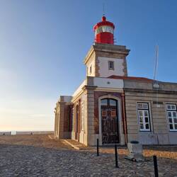 dr berüehmt Lüchtturm vo Capo da Roca 🕯
