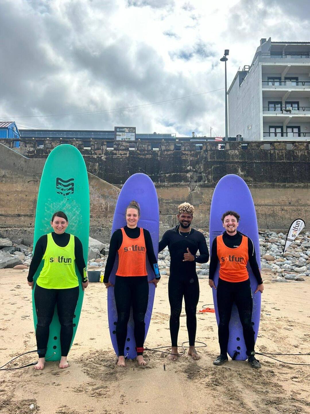 Surfcrew vo hütt (DE, CH, PT, USA)