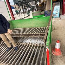 Receiving pit