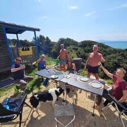 ..nochmals Besuch von Campern aus der Schweiz😉