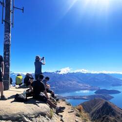 Gipfel erklommen, Roys Peak (1578m ü.M.) erreicht