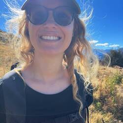 Glückliche Celine, weil überlebt 😊