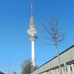 Der Fernsehturm kann sich auch sehen lassen👍