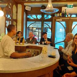 Cocktails at the Bar Nouveau