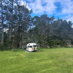 So kann ein Stellplatz auf dem Campingplatz aussehen