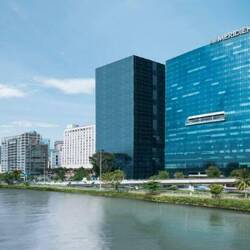Le Meridien Saigon Hotel