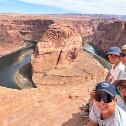 Am Horseshoe Bend...