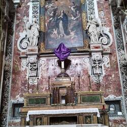 Warum ist das Kreuz versteckt?🤔