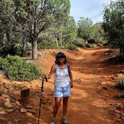 Brins Mesa trail - Denise