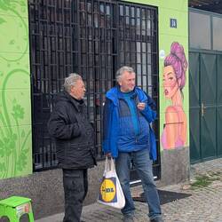 2 old Serbian guys 😁 (PS, smoking allowed everywhere)