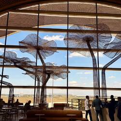 Le magnifique aéroport tout neuf tout beau 😍