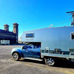 Stellplatz bei der Naptisten Kirche