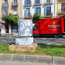Bierwagen der katalanischen Marke Estrella Damm