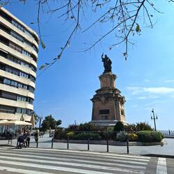 Monument a Roger de Llúria in Tarragona am Balcó del Mediterrani