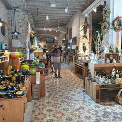 Blick in einen der vielen Shops