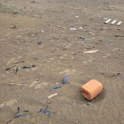 Umwelt/Meeresverschmutzung hautnah. Sehr traurig anzusehen!