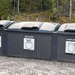 Recycle containers are everywhere! ❤️