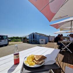 Kallux Toast Mista und ignöbbis mit Äbberlimonade