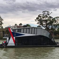 River Dream Boatel, 6 Schlafzimmer...