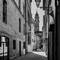 Via della Croce Bianca in B&W — Reggio Emilia, Italy.
