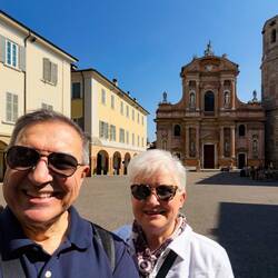 Piazza and Basilica di S. Prospero — Reggio Emilia, Italy.