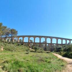 Die Brücke als Panoramafoto aufgenommen