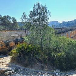 Blick von oben auf das Aquädukt