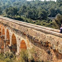 Wir laufen die 217 m hinüber