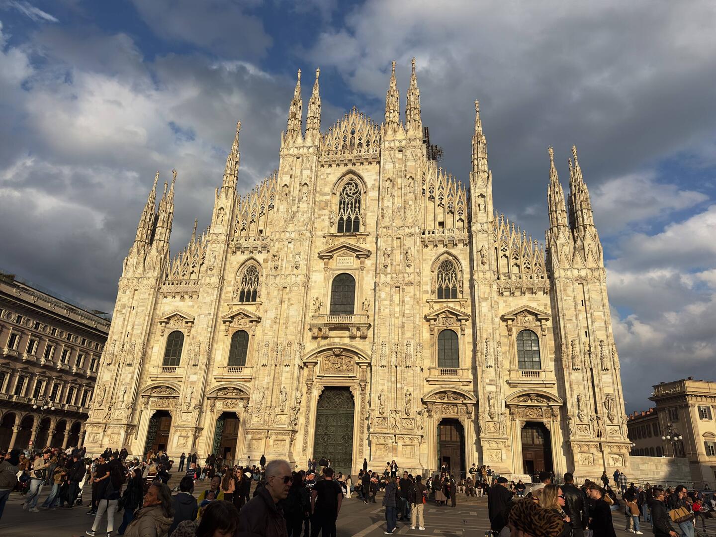 The front facade of the Duomo.