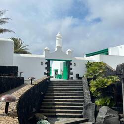 Übergang Hof - Restaurant