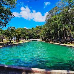 Frischwasserpool mitten in der Stadt San Juan.