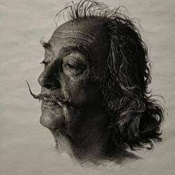 The completely crazy but amazing artist😅