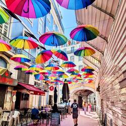 Die Straße heisst ... genau - Pink Street!