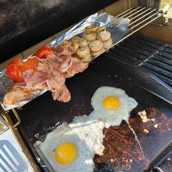Sunday breakkue on the BBQ