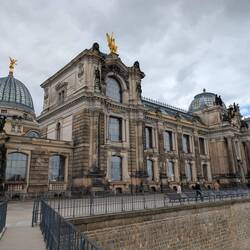 Hier gibt's viele alte Häuser 😄