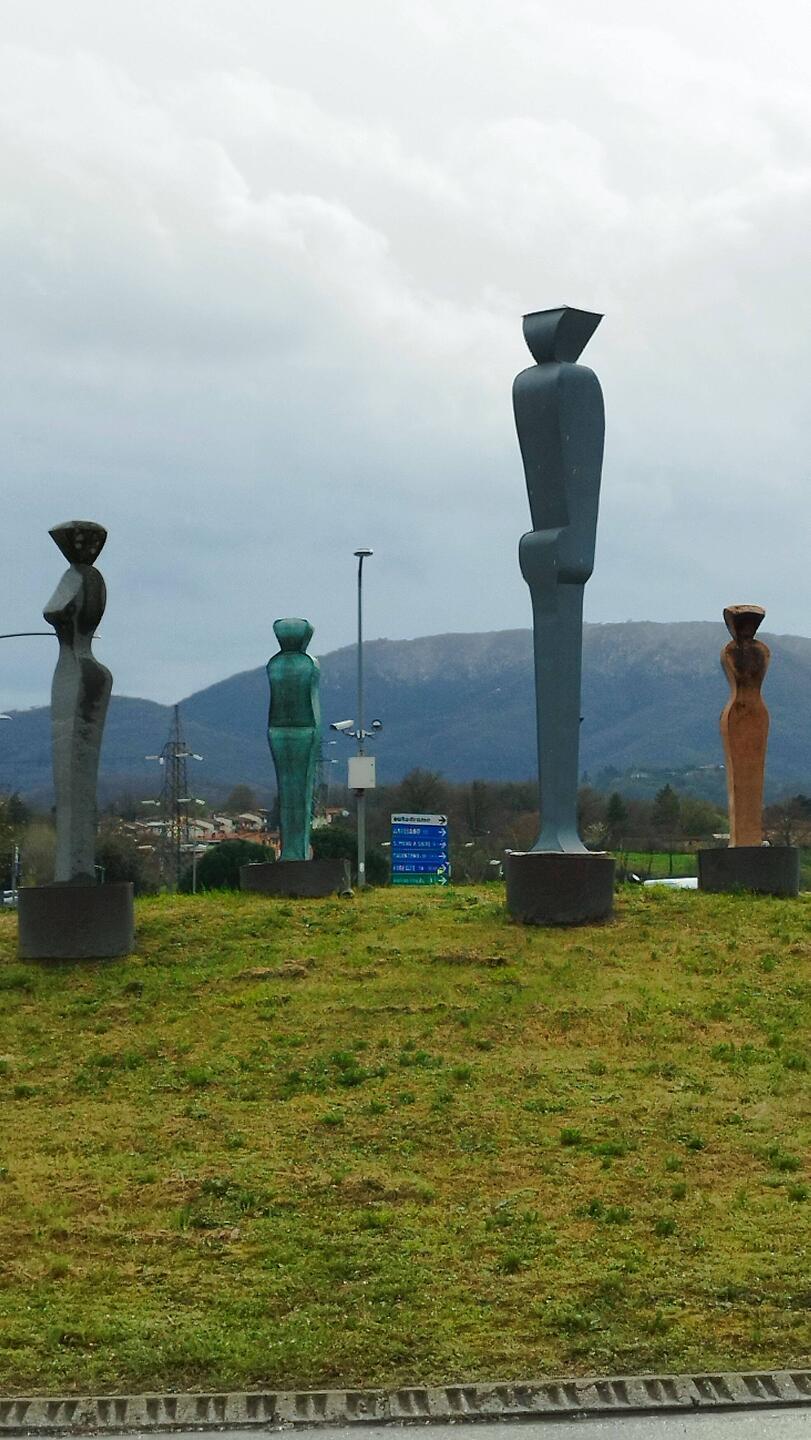 Kreisverkehrskunst 😂