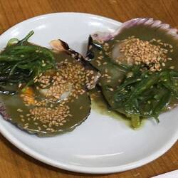 Scallops w/ a light curry