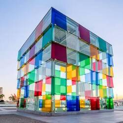 Madam Pompidou Kunstausstellung