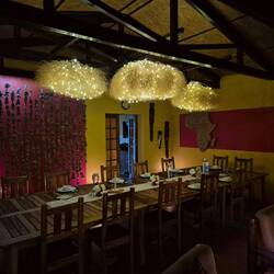 Abendessen gibts zusammen mit den Besitzern!