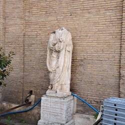 L'abate Luigi, invischiato nel 110% di Sant'Andrea della Valle😅
