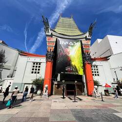 Ein bisschen Glanz gibt es rund ums TLC Chinese Theatre